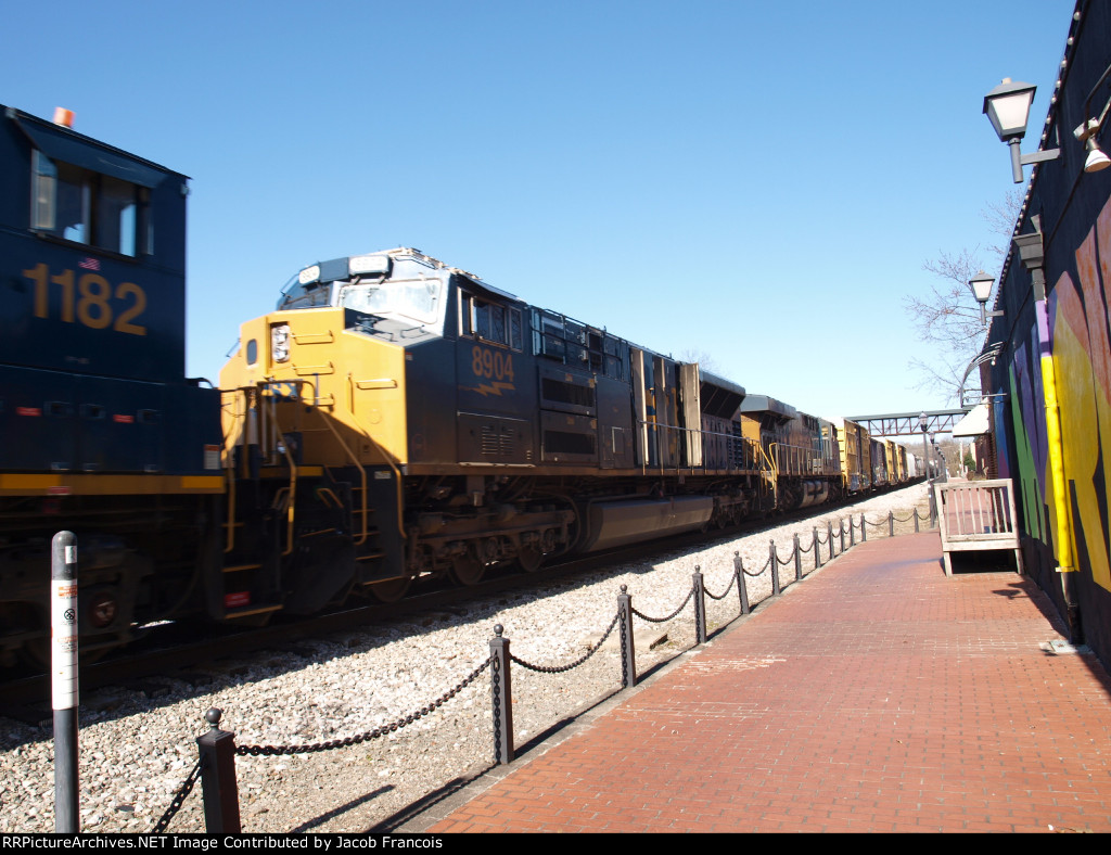 CSX 8904